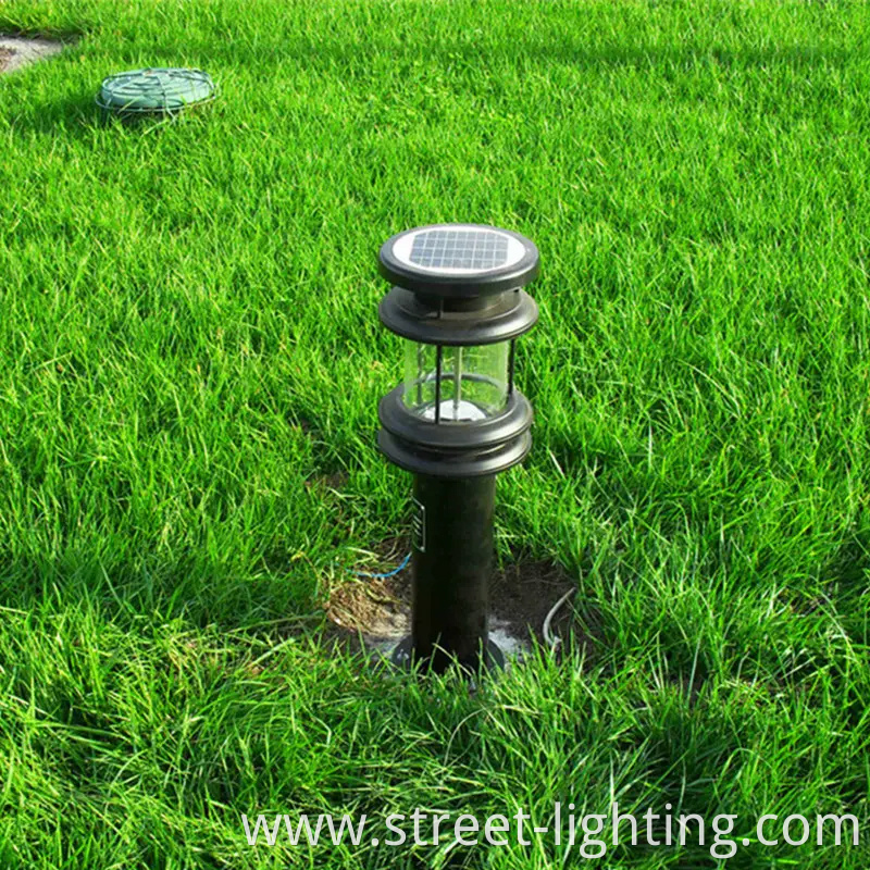 Solar Lawn Light